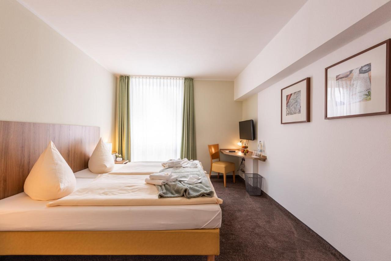 Hotel Nibelungen Hof Ксантен Екстериор снимка