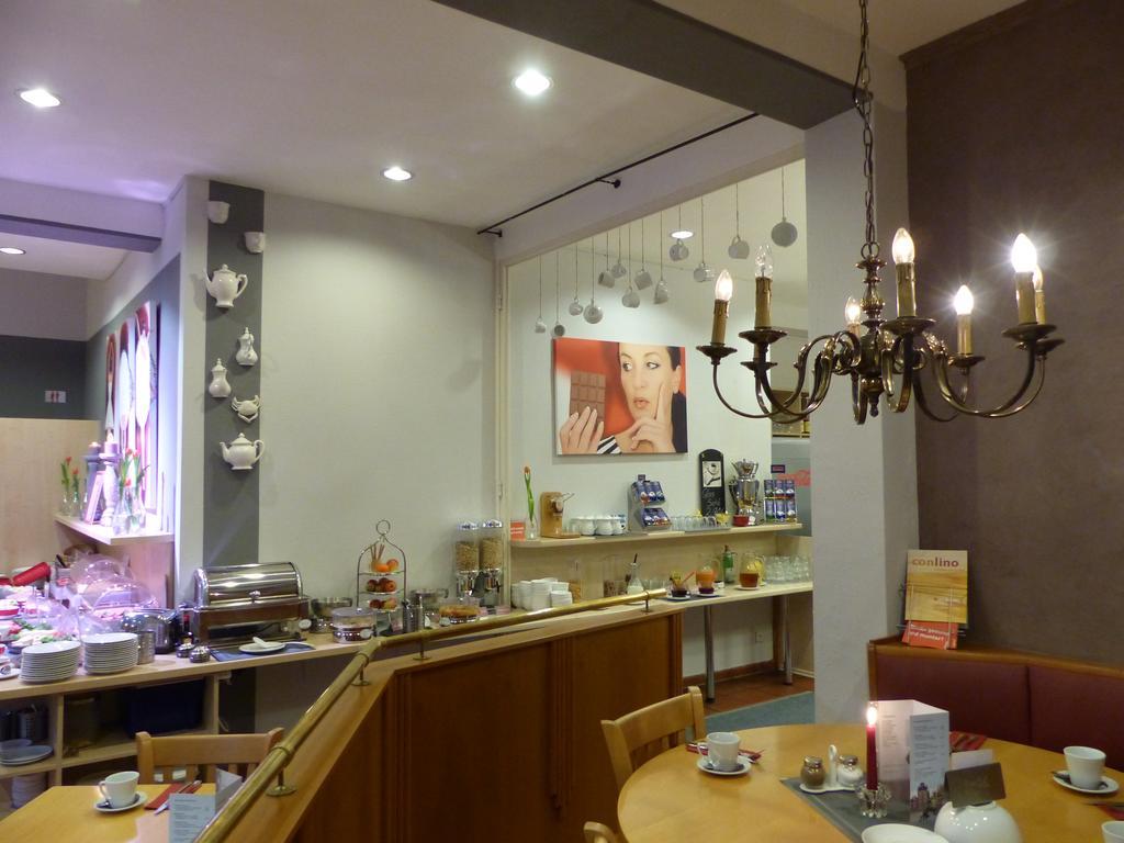 Hotel Nibelungen Hof Ксантен Екстериор снимка