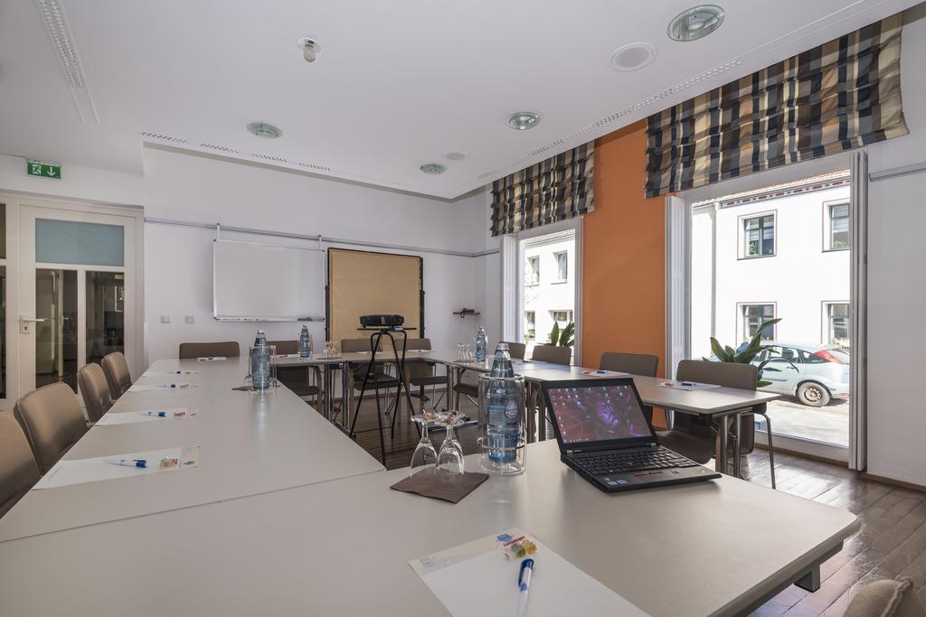 Hotel Nibelungen Hof Ксантен Екстериор снимка