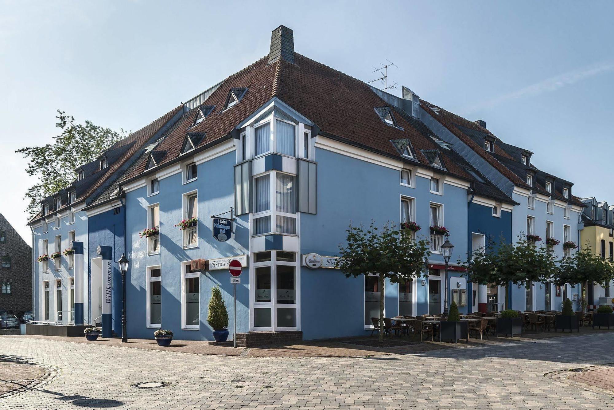 Hotel Nibelungen Hof Ксантен Екстериор снимка
